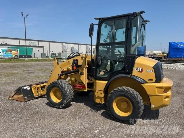 CAT 903D Naudoti ratiniai krautuvai