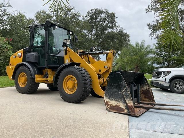 CAT 906 Naudoti ratiniai krautuvai