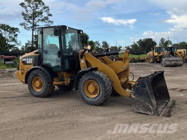 CAT 906M Naudoti ratiniai krautuvai
