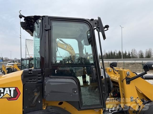 CAT 908 Naudoti ratiniai krautuvai