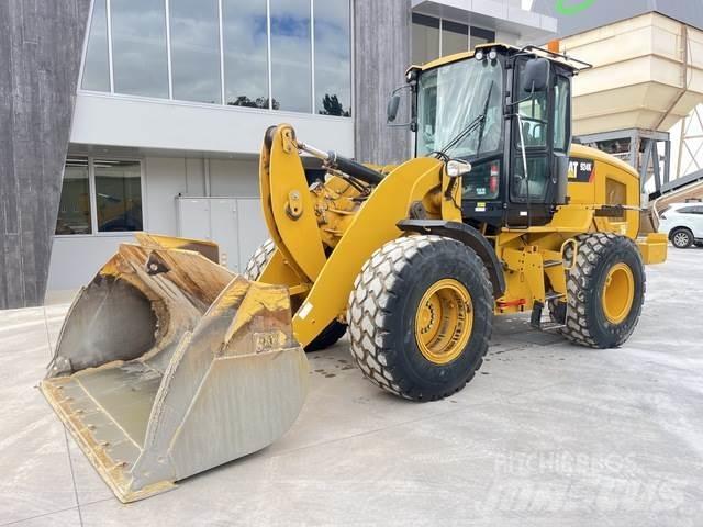 CAT 924K Naudoti ratiniai krautuvai