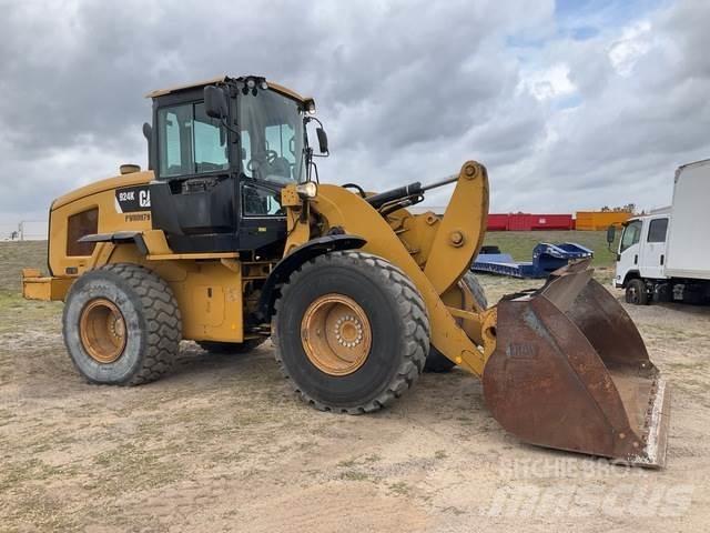 CAT 924K Naudoti ratiniai krautuvai