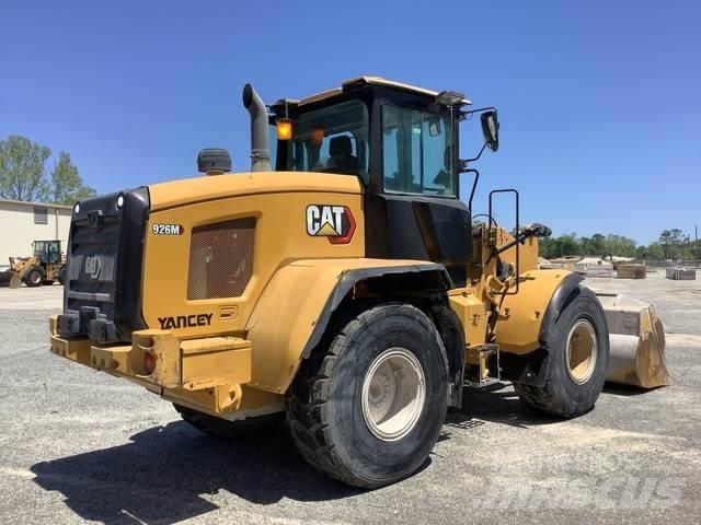 CAT 926M Naudoti ratiniai krautuvai