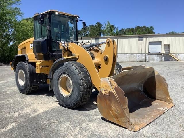 CAT 926M Naudoti ratiniai krautuvai