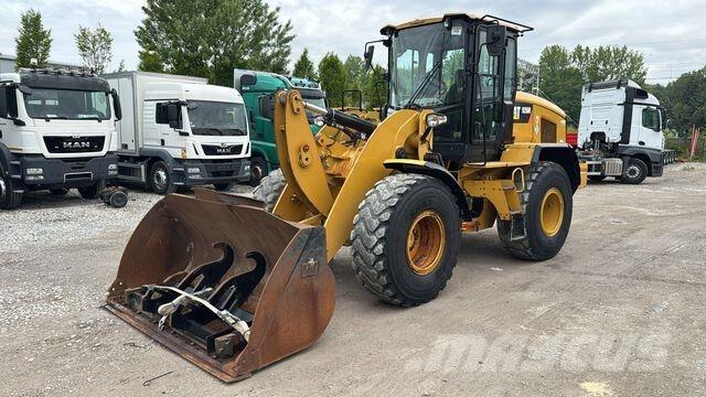 CAT 926M Naudoti ratiniai krautuvai