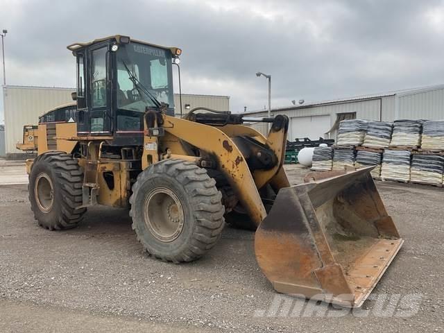 CAT 928G Naudoti ratiniai krautuvai