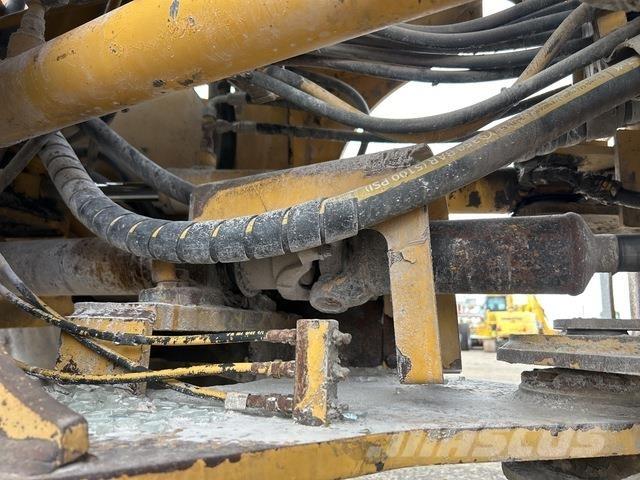 CAT 928G Naudoti ratiniai krautuvai
