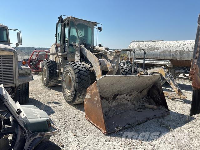 CAT 938G Naudoti ratiniai krautuvai