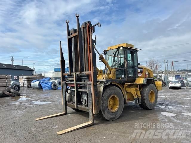 CAT 938K Visureigiai krautuvai