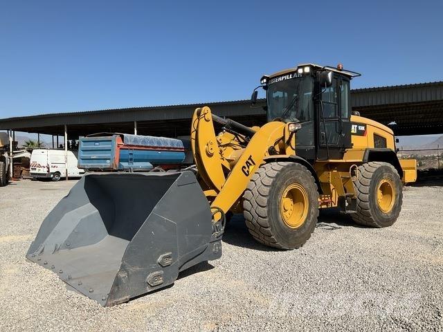 CAT 938K Naudoti ratiniai krautuvai