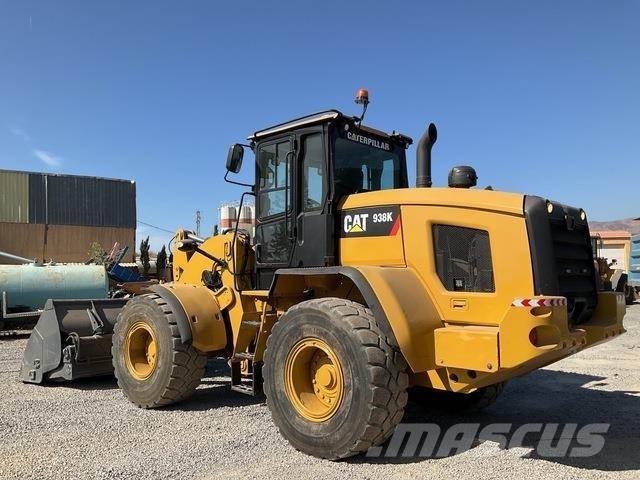 CAT 938K Naudoti ratiniai krautuvai