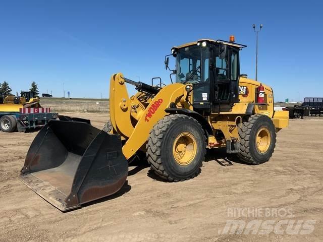 CAT 938M Naudoti ratiniai krautuvai