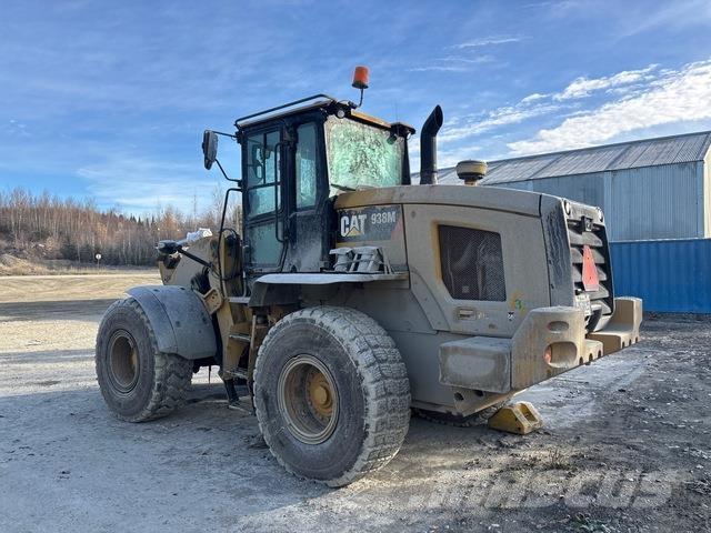 CAT 938M Naudoti ratiniai krautuvai