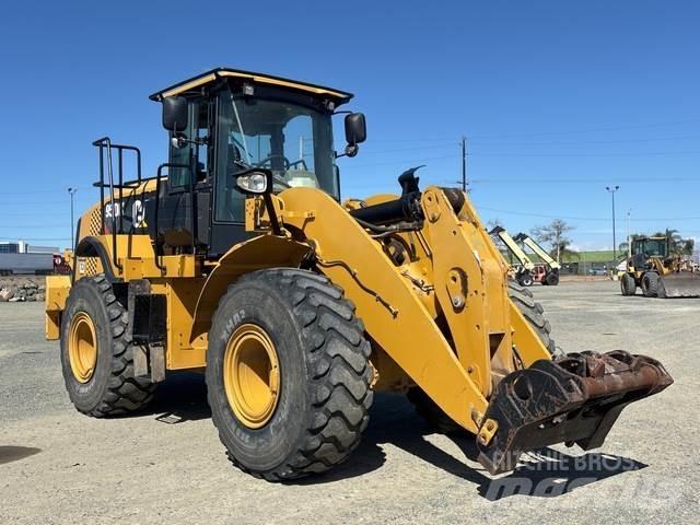 CAT 950K Naudoti ratiniai krautuvai