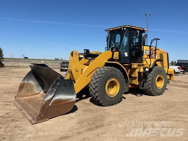 CAT 950M Naudoti ratiniai krautuvai