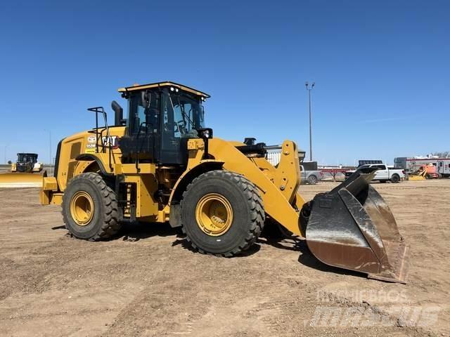 CAT 950M Naudoti ratiniai krautuvai