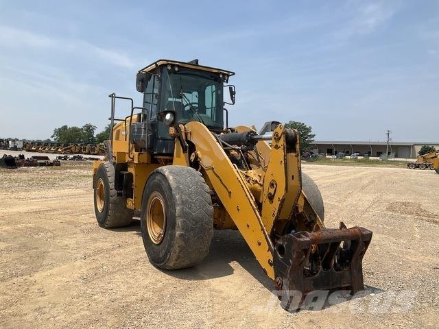 CAT 950M Naudoti ratiniai krautuvai