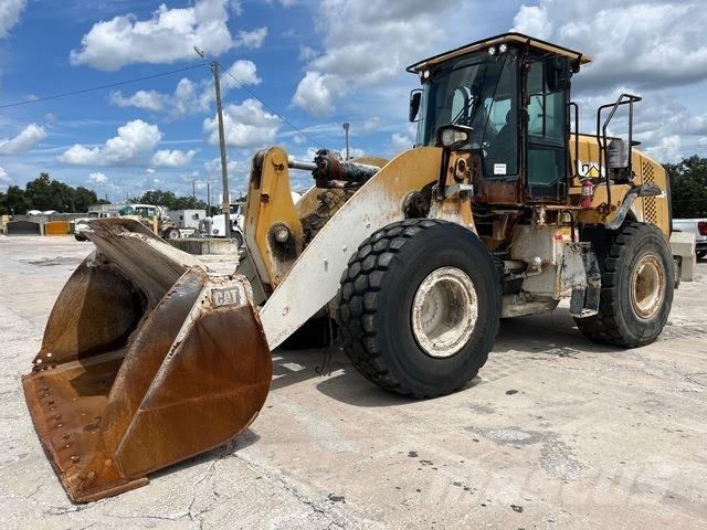 CAT 950M Naudoti ratiniai krautuvai