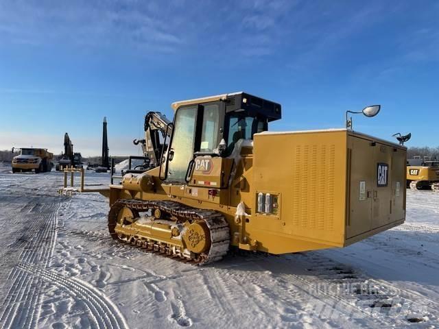 CAT 953D Vamzdynų įranga