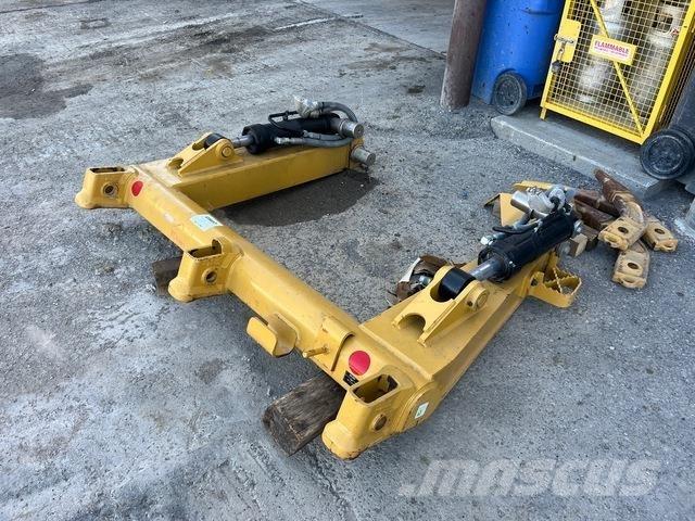 CAT 963 Statyba - Kita