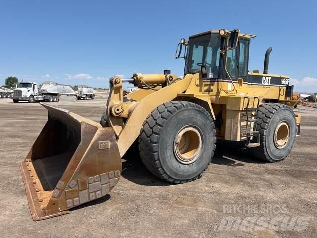 CAT 966F Naudoti ratiniai krautuvai