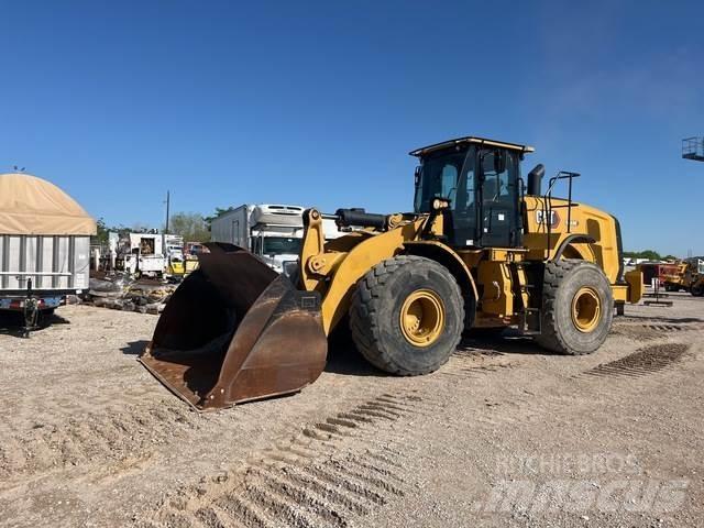 CAT 966M Naudoti ratiniai krautuvai