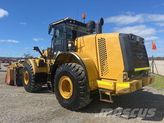 CAT 966M Naudoti ratiniai krautuvai