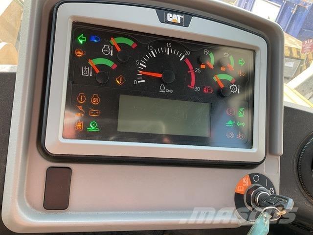CAT 966M XE Naudoti ratiniai krautuvai