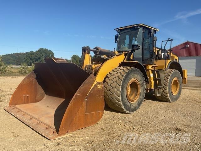 CAT 972M Naudoti ratiniai krautuvai