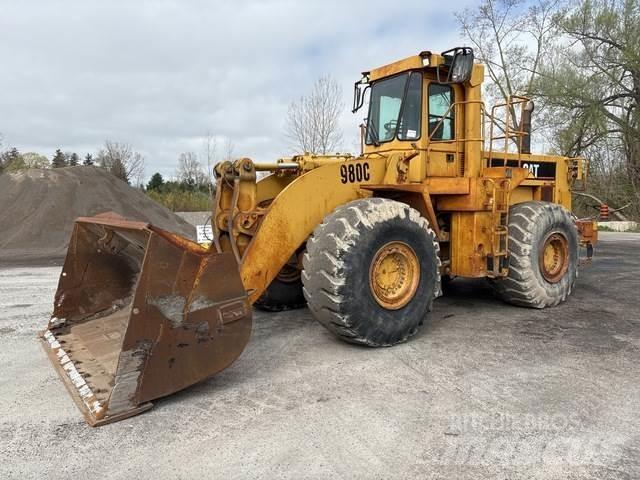 CAT 980C Naudoti ratiniai krautuvai
