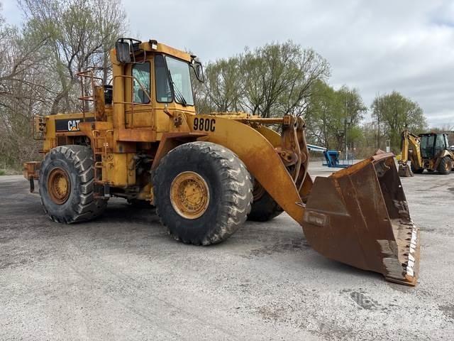 CAT 980C Naudoti ratiniai krautuvai