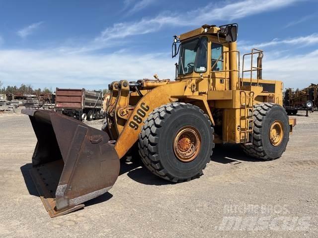 CAT 980C Naudoti ratiniai krautuvai