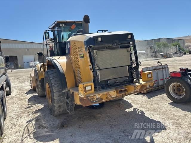 CAT 980K Naudoti ratiniai krautuvai