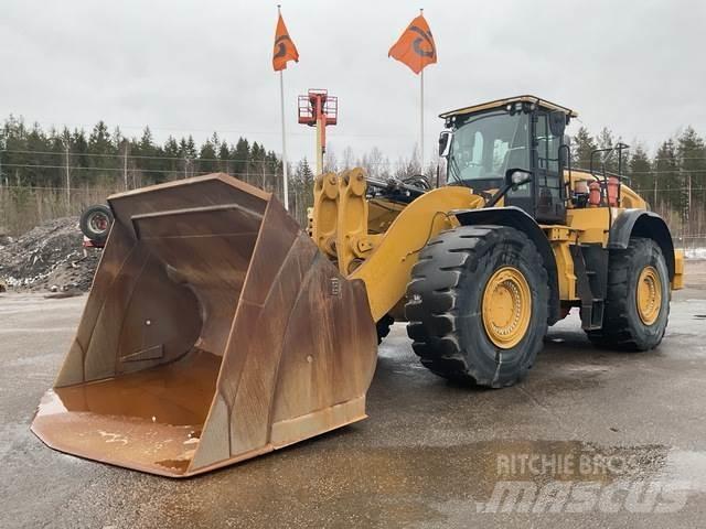 CAT 982M Naudoti ratiniai krautuvai