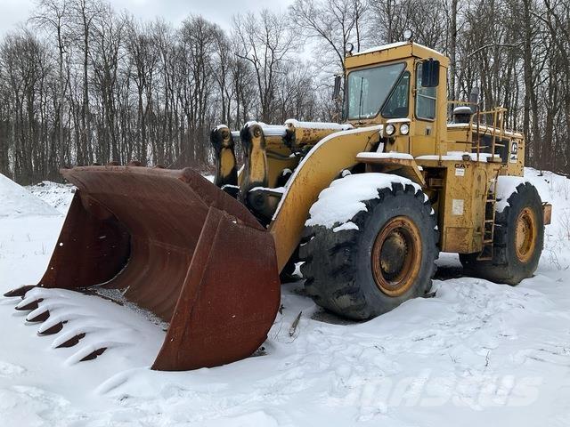 CAT 988B Naudoti ratiniai krautuvai