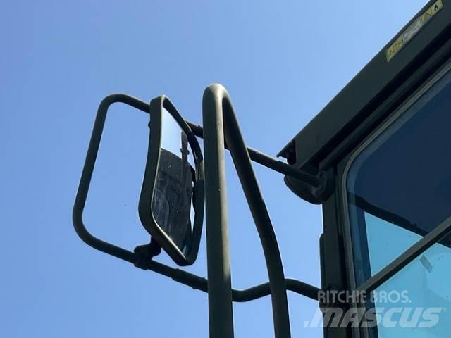 CAT 988B/DV43 Naudoti konteinerių krautuvai