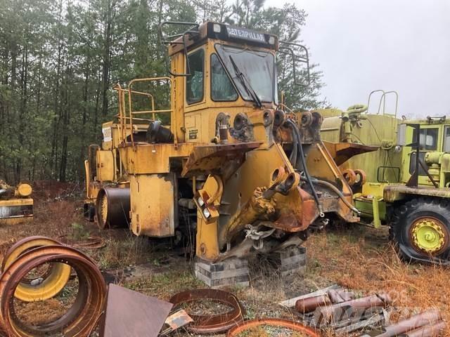 CAT 988F Naudoti ratiniai krautuvai