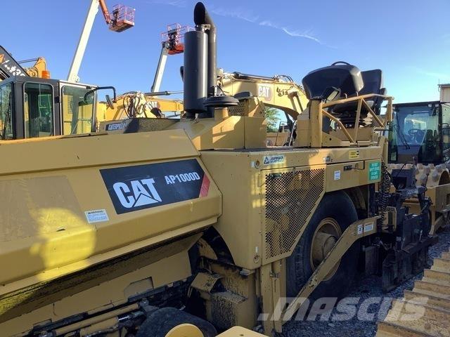 CAT AP-1000D Asfalto klotuvai