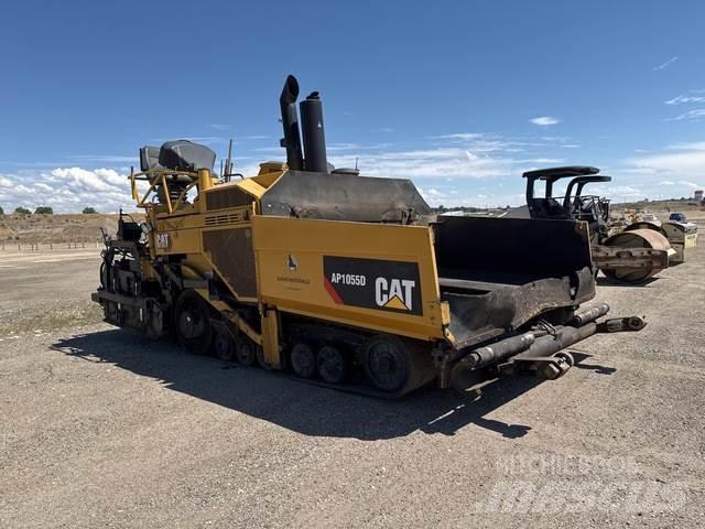 CAT AP-1055D Asfalto klotuvai