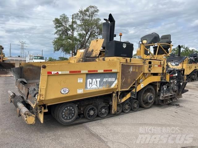 CAT AP1055D Asfalto klotuvai