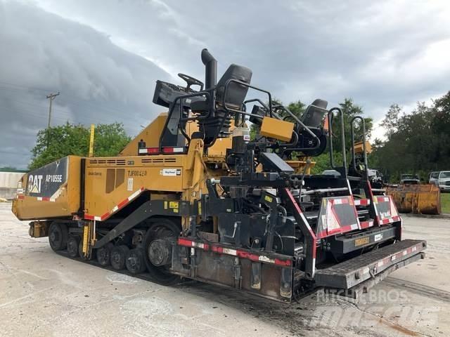 CAT AP1055E Asfalto klotuvai