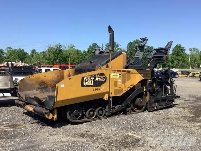 CAT AP1055F Asfalto klotuvai