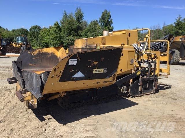 CAT AP255E Asfalto klotuvai