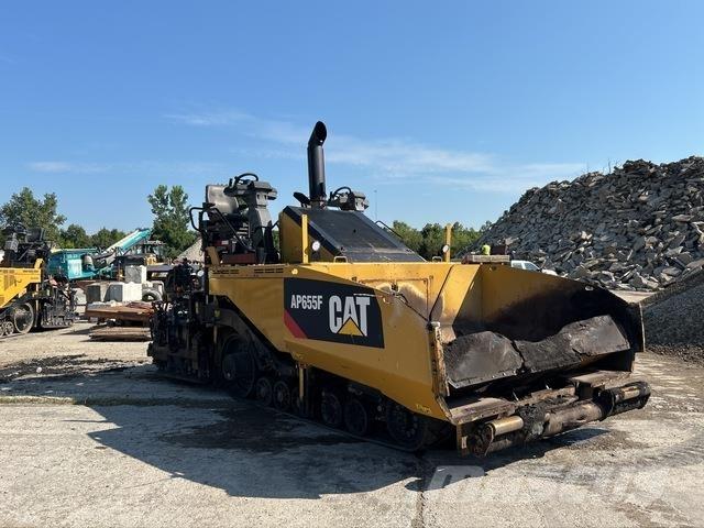 CAT AP655F Asfalto klotuvai