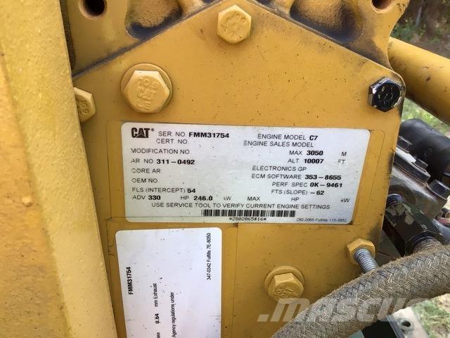 CAT C7 ACERT Varikliai