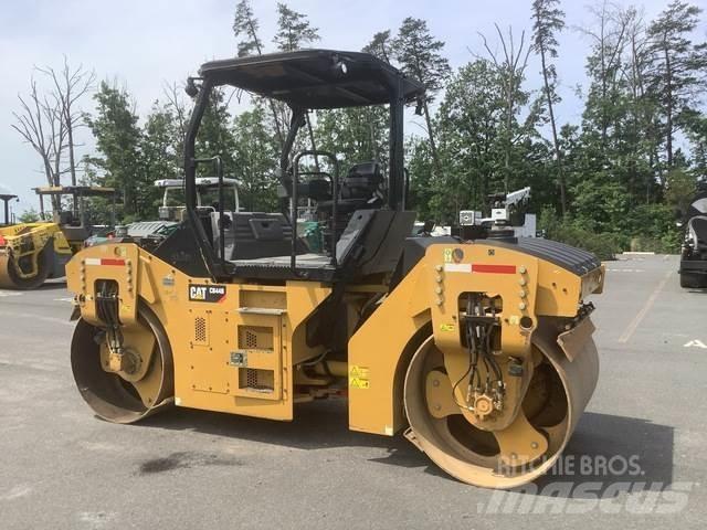 CAT CB44B Porinių būgnų volai