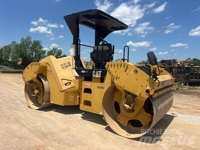 CAT CB54 XW Porinių būgnų volai