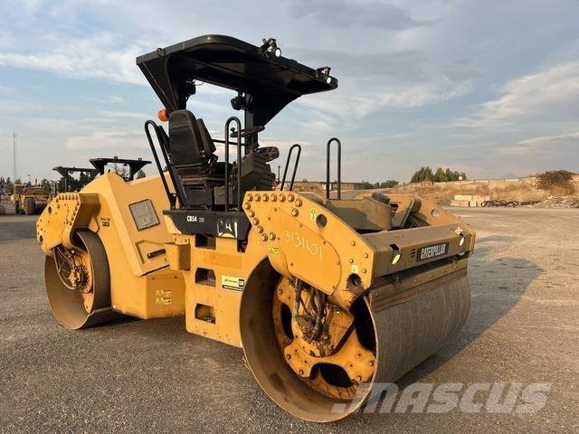 CAT CB54 XW Porinių būgnų volai