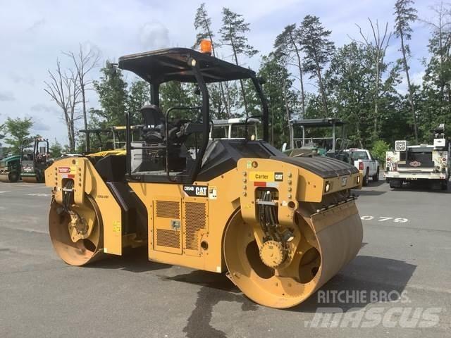 CAT CB54B Porinių būgnų volai