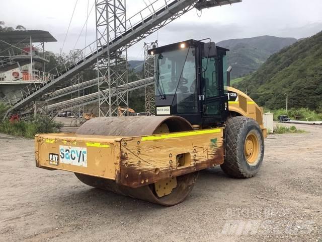 CAT CS78B Vieno būgno volai